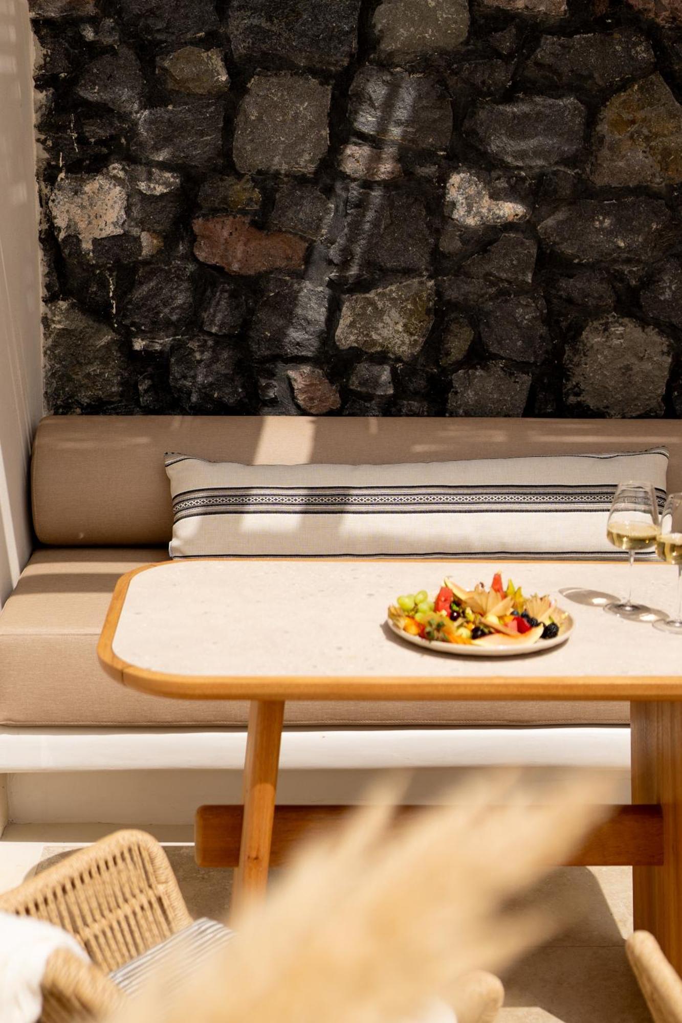 Santo Mine Oia Suites Εξωτερικό φωτογραφία